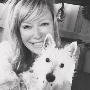 Meet your Posher, Cami